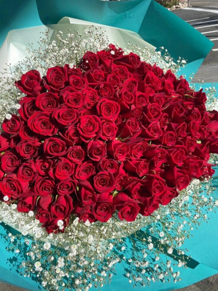 花束30(赤薔薇とかすみ草)