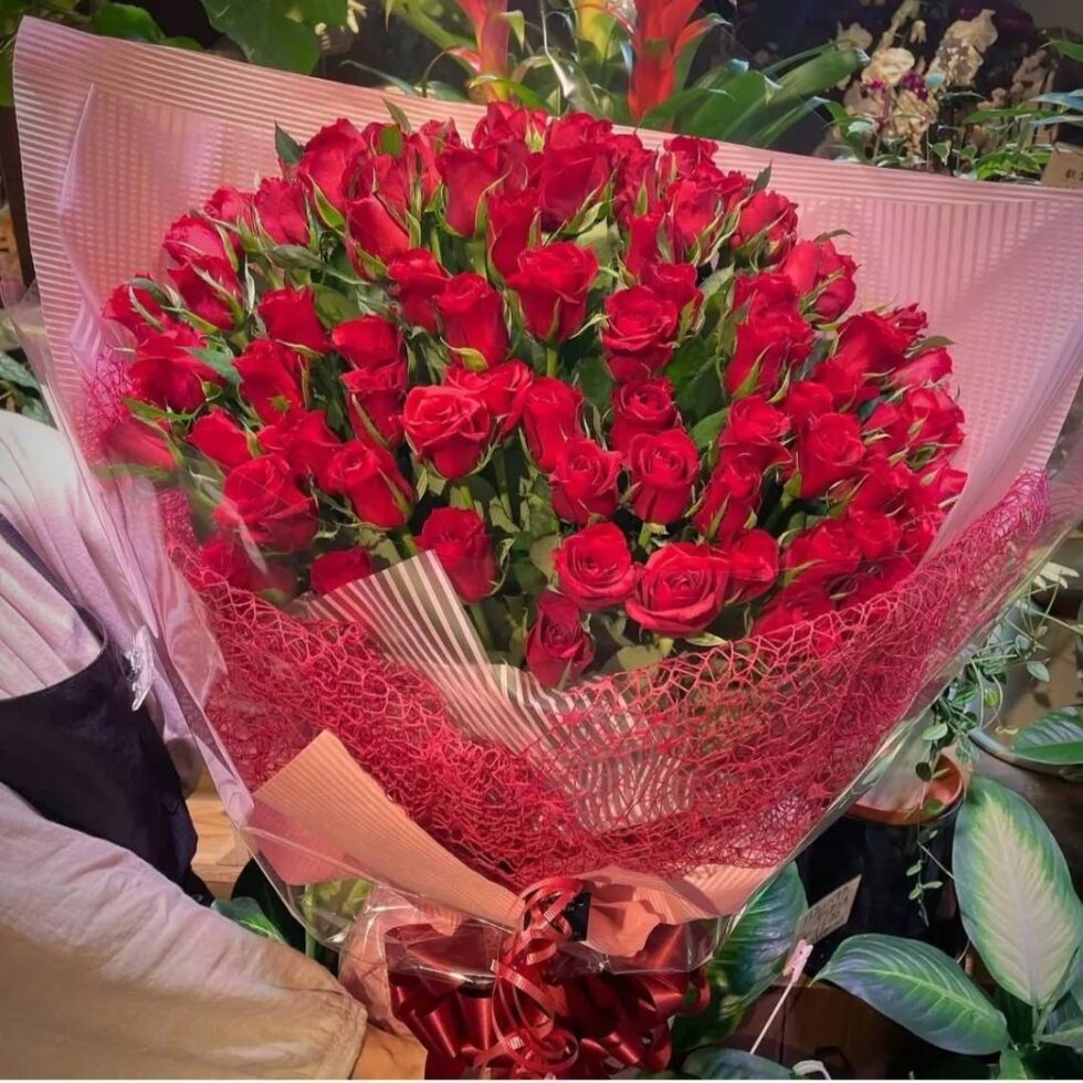 花束32(赤薔薇のみ1)